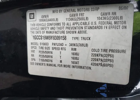 2000 Chevrolet S-10 Ls z USA, uszkodzony, nr VIN 1GCCS19W9Y8309158